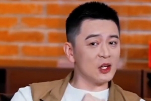 杨鸣指出：教练职业风险高，若多名运动员联合输球，教练可能面临下课风险
