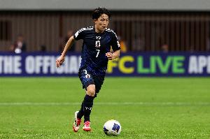 每体：瓦伦西亚将签下19岁中场佐藤龙之介，转会费约400万欧元