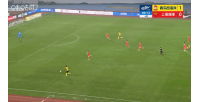 戴维森倒地铲射洞穿颜骏凌防线！西海岸2-0战胜海港！阿齐兹贡献两球助攻