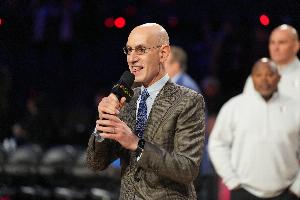 美国记者报道：NBA周三裁减数十名员工，持续优化组织结构以配合新战略目标