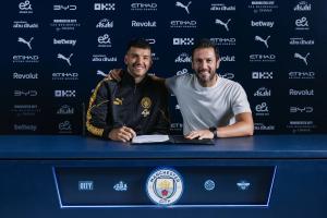 鲁利加盟曼城!前门将刷新三项纪录,数据全场领先