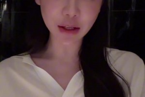 素颜开录！美娜凌晨2点晒视频：这76人可太香了呀 ！