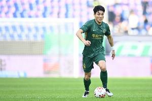 东体报道：朴镇燮加盟世界杯，浙江队将获约31.9万美元赔偿