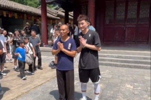 孙铭徽赴少林寺深造：每砖每瓦蕴含智慧，每一招每一式显禅意