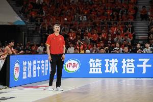 中国男篮7月底将参加四国邀请赛，对阵格鲁吉亚、黑山和喀麦隆。