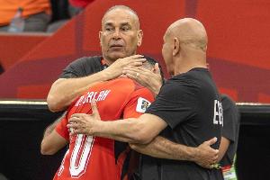 埃及教练:裁判恐吓我们,FIFA官员还欢庆阿根廷进球!何来公平竞赛?
