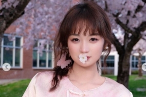 官方祝杨瀚森21岁生日快乐！女友在INS上转发