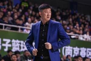 付政浩指出杜锋离职的两大直接因素：成绩未达标及年轻球员培养未达预期