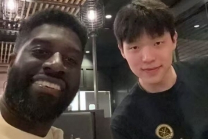 山东名宿助力！杰特助教曾向丁彦雨航承诺：杨瀚森不会被交易