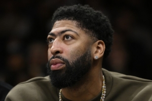Windhorst：奇才昨日与里奇·保罗会面，讨论浓眉未来及续约事宜