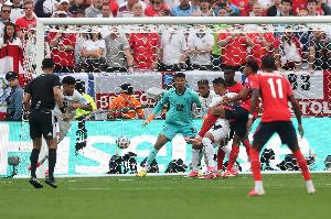 英格兰小组首胜！萨卡角球助攻，贝林厄姆进球，英格兰1-0领先巴拿马