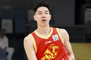 这一战将改变格局？广厦男篮阵容稳定后的深远影响