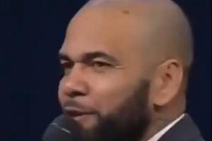 阿尔维斯:做牧师的我,在狱中感受上帝同在,胜过踢球赚千万欧元