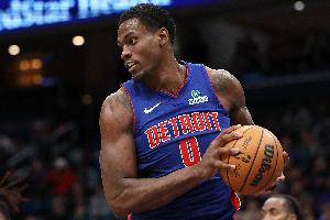 知名记者：在NBA，有人认为杜伦正寻求年薪约4000万美元的合同