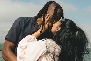 香波特劝告未听入耳!道苏姆续约1.12亿后,立刻求婚