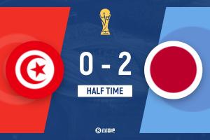 日本2-0突尼斯半场战报：镰田大地、上田绮世进球，达赫曼神扑挡出极限射门