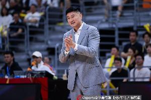 苏群透露:杜锋下赛季或不再执掌广东男篮教鞭,俱乐部或聘外教