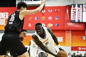 12分9篮板4助攻!杨瀚森展现出了部分预期表现