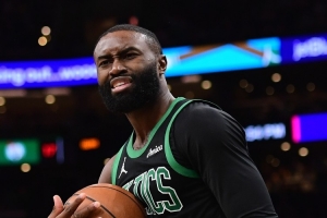 Windhorst：绿军非因换字母被迫交易布朗，而是早已决定