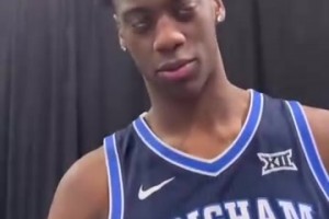 来看看新秀状元AJ-迪班萨与哪些NBA球员合练过