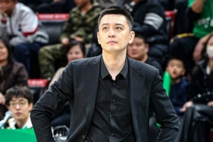 杨鸣表示：教练属于弱势群体，职业球队的主教练和国家队教练权力并不大