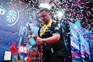英国飞镖新星卢克・利特勒：超越亚马尔，19岁球员中的佼佼者